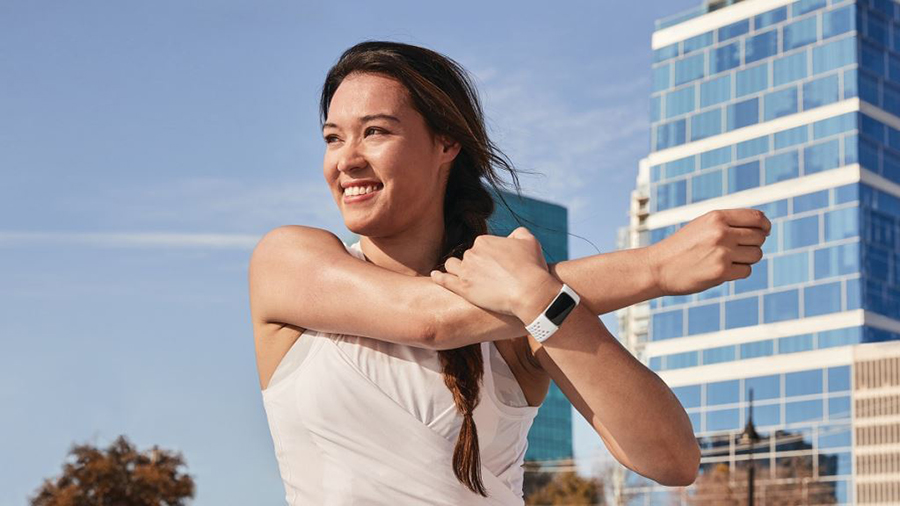 As The Official Health And Wellness Partner Of Dubai Fitness Challenge, Fitbit Encourages Everyone To Redefine Their Strength