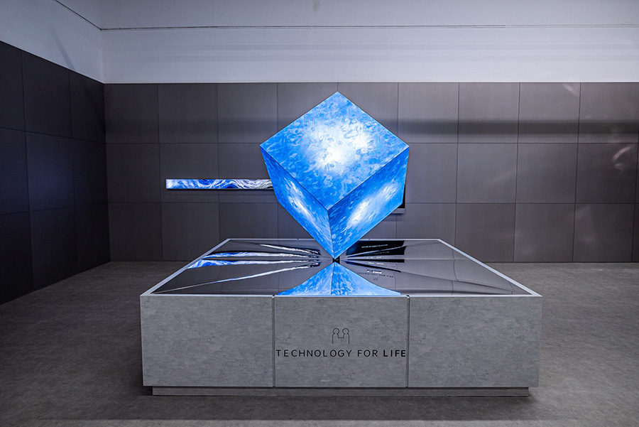 Opposites United: Kia’s Acclaimed Design Philosophy Inspires Iconic Art Sculptures
